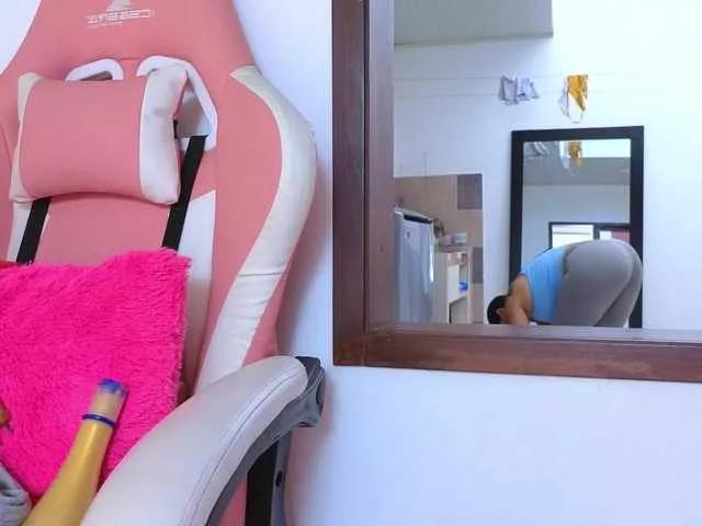 Tatiana-Blare — me exita un hombre inteligente, un hombre con fantasias, un hombre caliente que me desee siempre, que le guste mi cuerpo y mi forma de ver el sexo, me exita bastante un hombre que huela delicioso, me encanta la pasion mientras hago el amor con una...