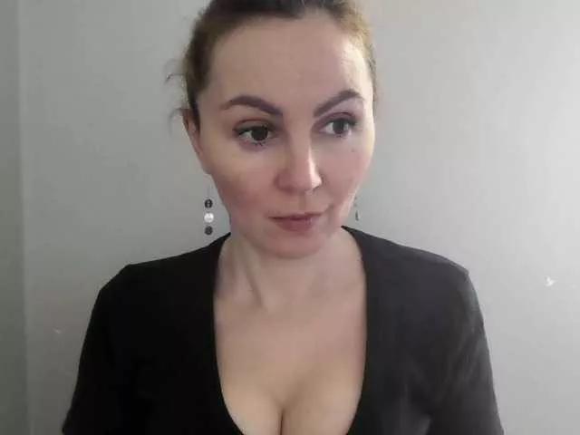 TessBertie on BongaCams 