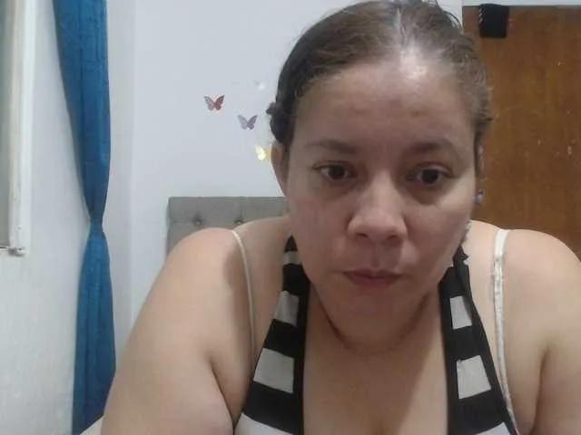 tiffa1hot on BongaCams
