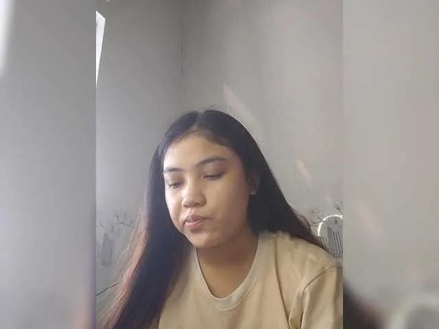 truc11 on BongaCams