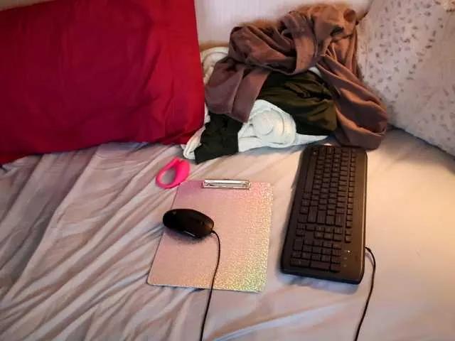 XxpixeyxX — Freechat on BongaCams