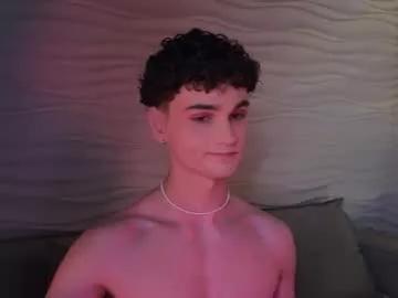 adam_21cm on Chaturbate 