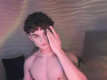 adam_21cm on Chaturbate 