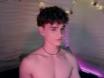 adam_21cm on Chaturbate 