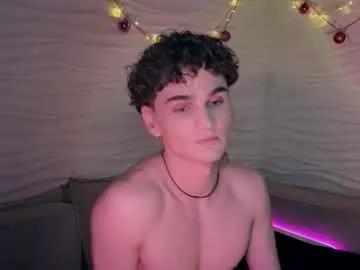 adam_21cm on Chaturbate 