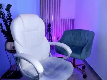 ambarfox1 on Chaturbate 