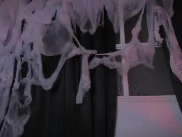 aramjones on Chaturbate 