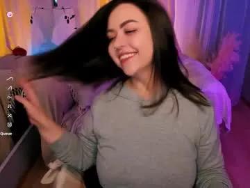 ashton_heidi — UH VIBRATION // GOAL: suck fingers [100 tokens left] #british #pawg #natural #bigboobs #curvy