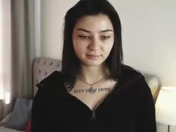 christinlaurie — You'll Never Walk Alone :) Goal: Make Top shorter and touch the belly ^^    #18 #teen #brunette #smalltits #shy [50 tokens remaining]