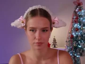 ella_twinkle on Chaturbate 