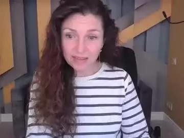 ellalongs — show underwear [45 tokens remaining]