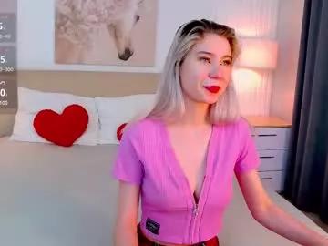 emma_plux on Chaturbate 