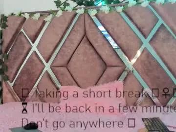 flufi_740 — Goal: Show Boobs(.)(.) #18 #teen #lovense #latina #new - Next Goal: Show Panties