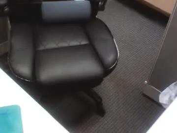 gardensman_561 — Not paying attention | NO DICK OUT | Sorry I know these pants aren't great for this | #Daddy #Bulge at work Real #Office #New #BigCock [915 tokens remaining]