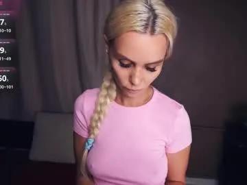 gwenbudlong — GOAL: Toples [59 tokens remaining] Sofia and Delia here! Welcome, guys! #new #18 #squirt #pregnant #lesbian