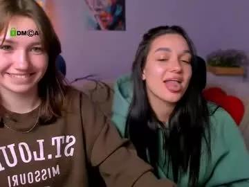 helli_belli on Chaturbate 