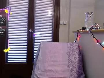 jennadeluxe on Chaturbate 