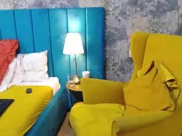 lisacroft — Make me cum hard for  you  baby  ! - Goal: Make me cum hard for you  baby! [833 tokens left] #brunette #bigass #squirt #milf #roleplay