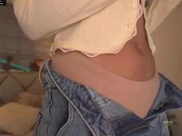 luucy___ on Chaturbate 