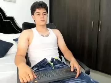 maxxicruz on Chaturbate 