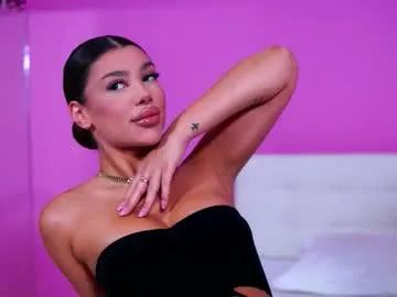 natydesiree — Autumn vibes in a flirty way let's chat and have fun 22-100-302-1000 for optimal results - Goal: Pussy fingering [189 tokens left] #bigboobs #lovense #cumshow #feet #latina