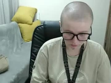 nikkysnow — Hello Tits show! #new #18 #bigtits #private [436 tokens remaining]