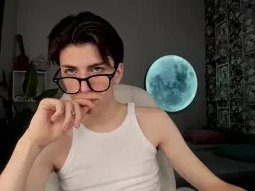 oliver_starboy — GOAL: EEREEEEEED MY AAAASSS [69 tokens remaining] Welcome to my room! #gay #cum #feet #18 #bigcock