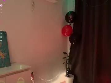 pinkperlita — wet dress  #new #pantyhose #shy #redhead #dance [0 tokens remaining]