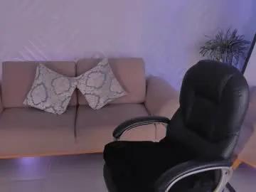 roseferrera — GOAL: spread and rub ass [197 tokens remaining]  Let me feel your big cock in my wet pussy   #bigboobs #latina #squirt #anal #bigass