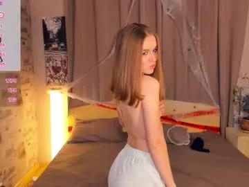 trinahillier — Turn around and take off my t-shirt  <3 #teen #new #shy #skinny #18 [0 tokens remaining]