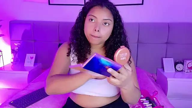 Alanaa_Gomez on StripChat 