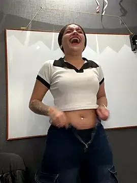 Alyha_Cortes — Freechat on StripChat
