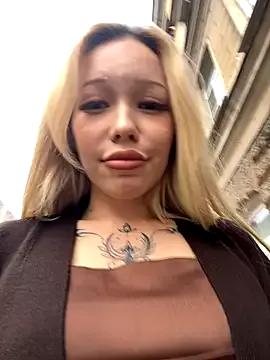 babydolll — Massage tits in bus
