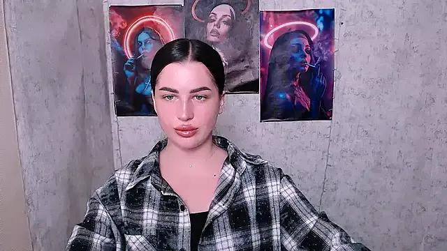 DivaKaily_ — HELP ME GET 900 TOKENS FOR MY BIRTHDAY!