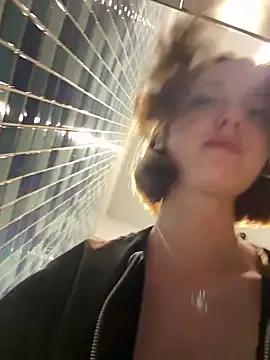 DollyTall — Destroy my pussy with 2 fingers in car