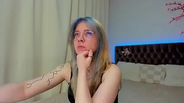 Ella_Mayers on StripChat 