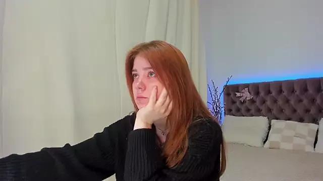 Ella_Mayers on StripChat 