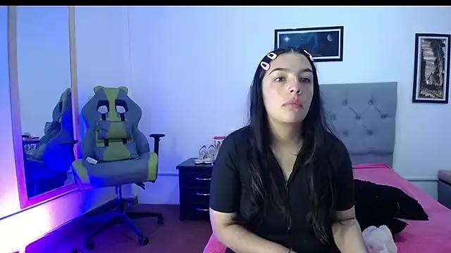Esmeraldaa- on StripChat 