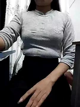 Haralushiaaa on StripChat 