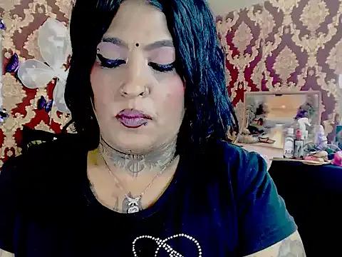Indiancatz2 on StripChat 