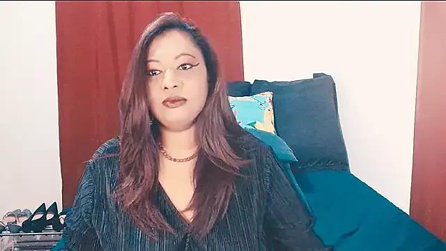 Indianlust69 on StripChat 
