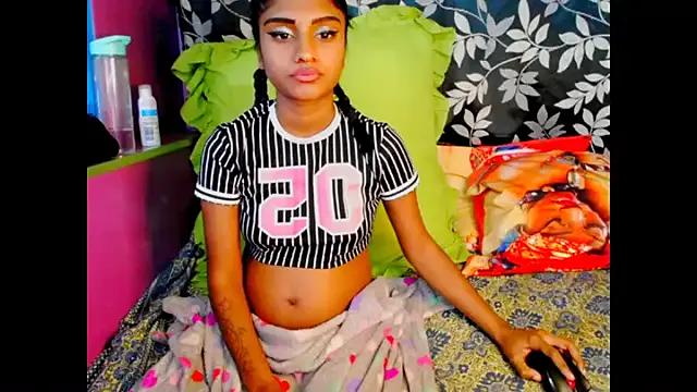 indiansumaya on StripChat 