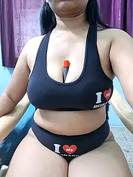 Jassi_Does on StripChat 