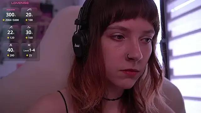 juliapie — hand bra