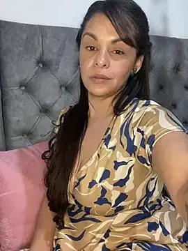 Kataliina on StripChat 