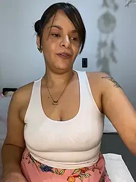 Kataliina on StripChat 