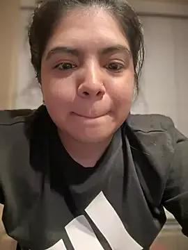 kimmiakiss22 on StripChat 