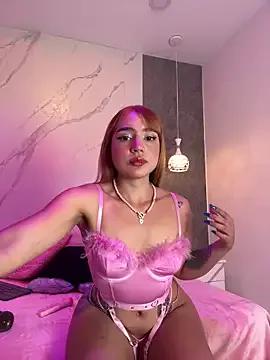 LanaaMatthews on StripChat