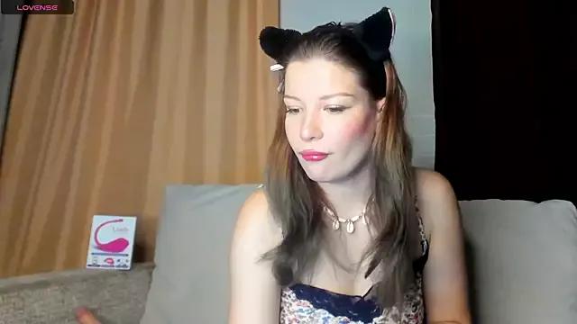 Leila_purr18 on StripChat 