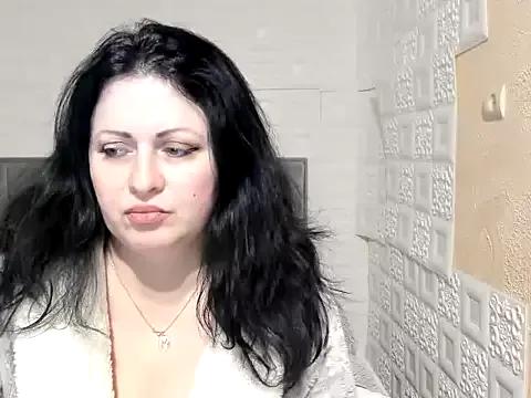 Lillian2 on StripChat 